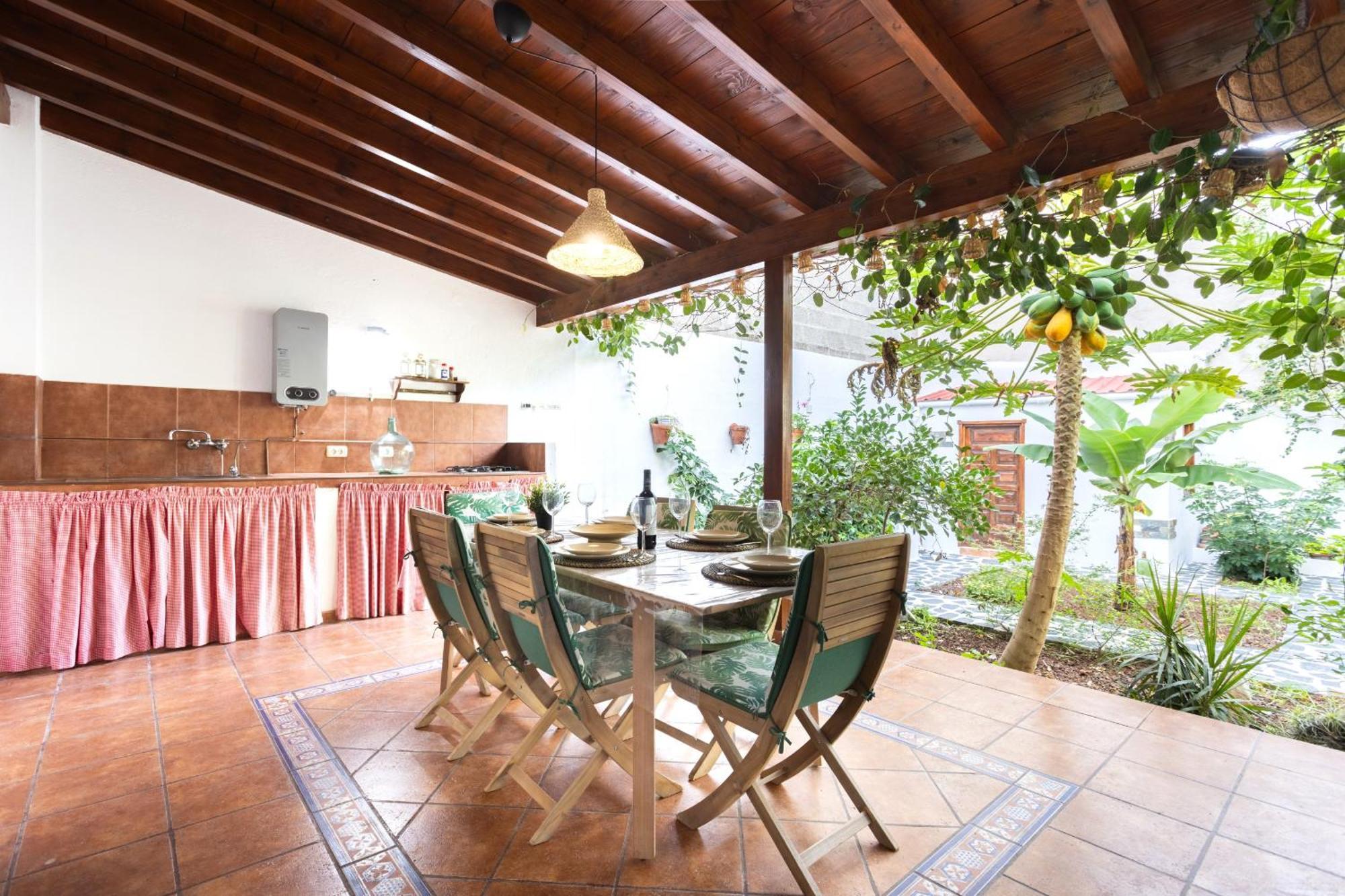 Garachico Center Secret Garden Villa Exterior photo